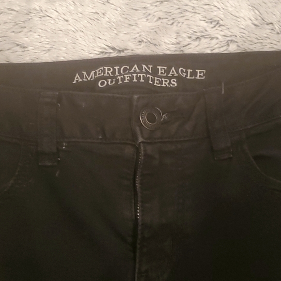 AMERICAN EAGLE Black Jegging. Size 8 Short - Picture 2 of 5